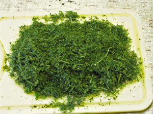 finely chopped dill